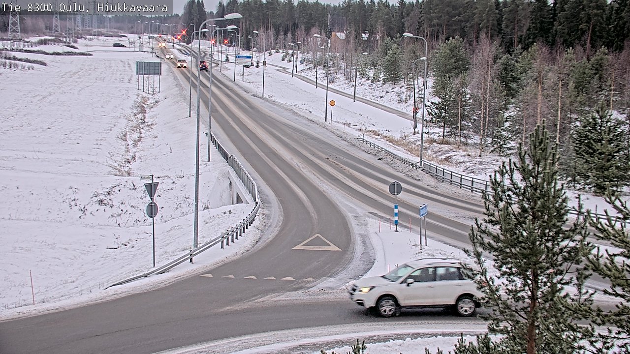 Weather Camera Image väg 8300 Oulu Hiukkavaara, Oulu, Pohjois-Pohjanmaa