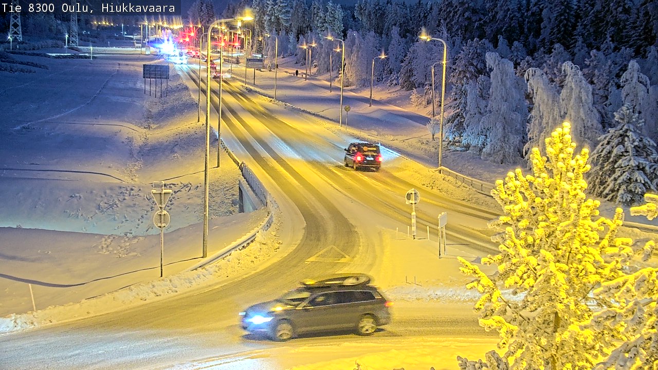 Weather Camera Image road 8300 Oulu Hiukkavaara, Oulu, Pohjois-Pohjanmaa