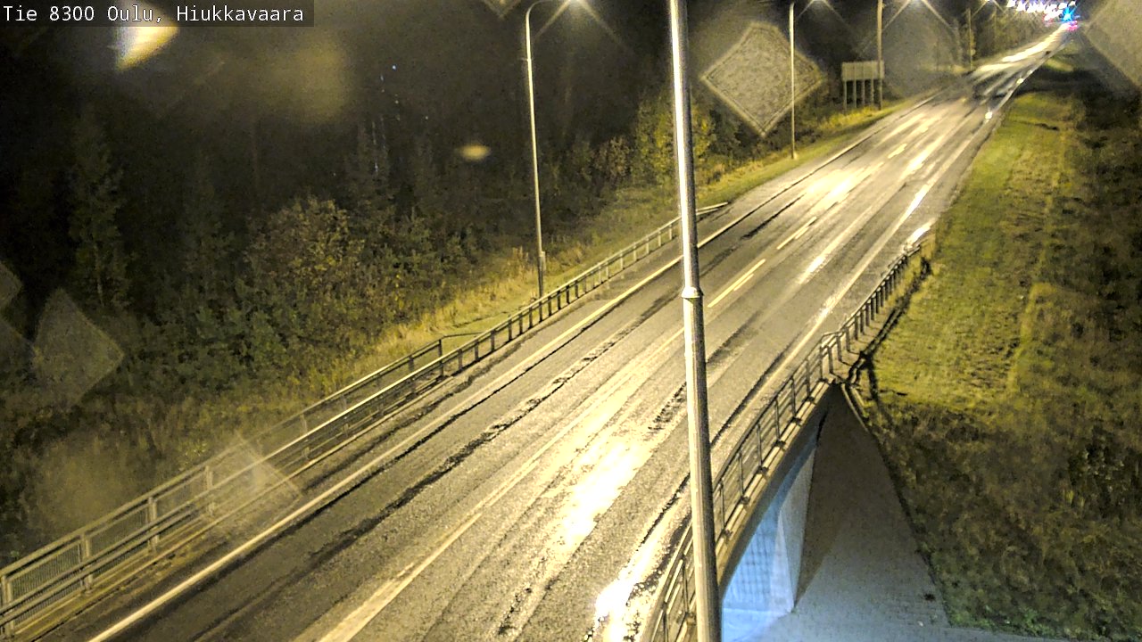 Weather Camera Image road 8300 Oulu Hiukkavaara, Oulu, Pohjois-Pohjanmaa
