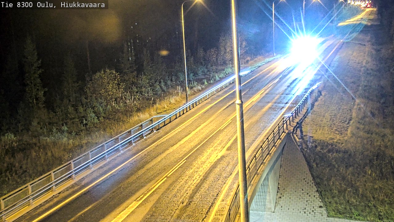 Weather Camera Image road 8300 Oulu Hiukkavaara, Oulu, Pohjois-Pohjanmaa