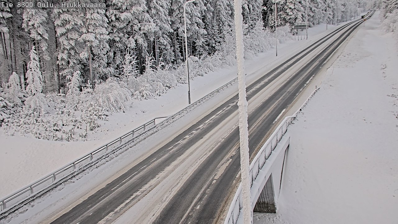 Weather Camera Image väg 8300 Oulu Hiukkavaara, Oulu, Pohjois-Pohjanmaa