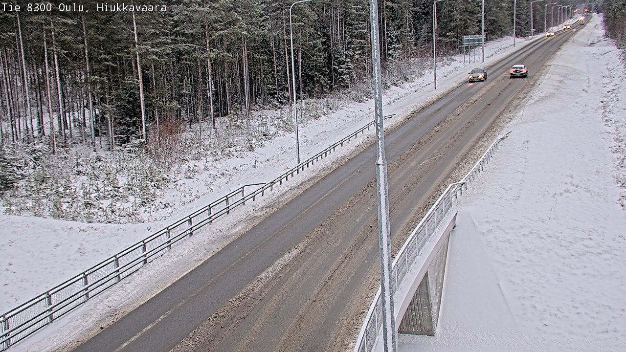 Weather Camera Image väg 8300 Oulu Hiukkavaara, Oulu, Pohjois-Pohjanmaa