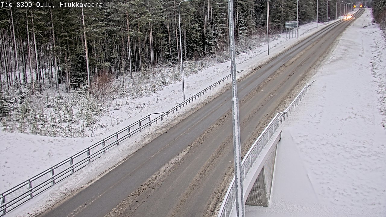 Weather Camera Image väg 8300 Oulu Hiukkavaara, Oulu, Pohjois-Pohjanmaa