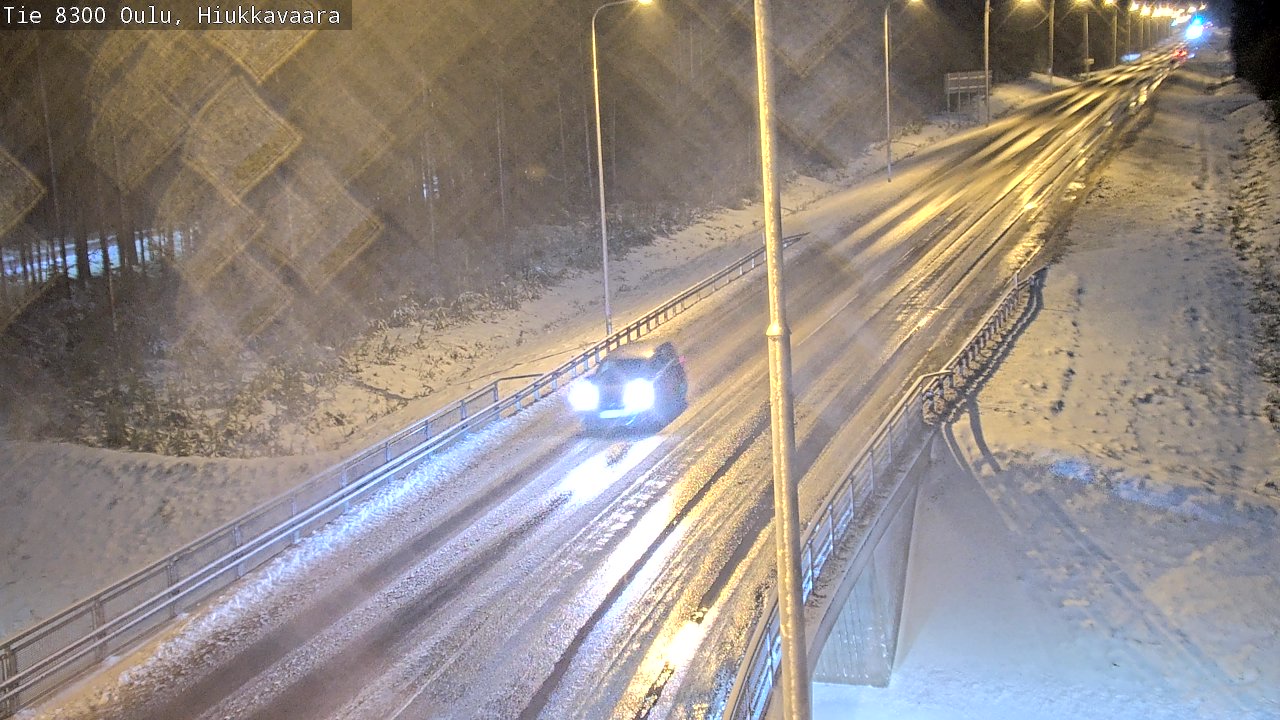 Weather Camera Image väg 8300 Oulu Hiukkavaara, Oulu, Pohjois-Pohjanmaa