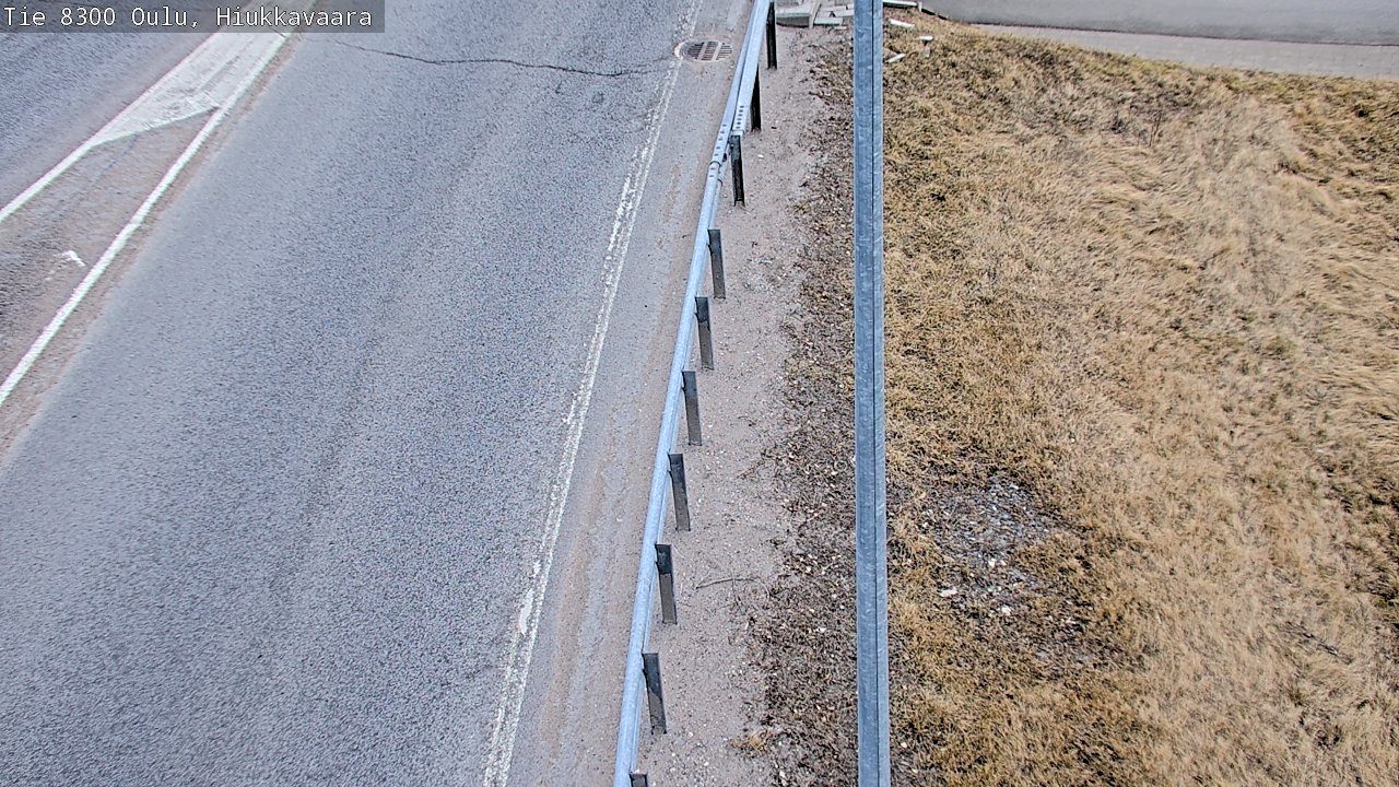 Weather Camera Image road 8300 Oulu Hiukkavaara, Oulu, Pohjois-Pohjanmaa