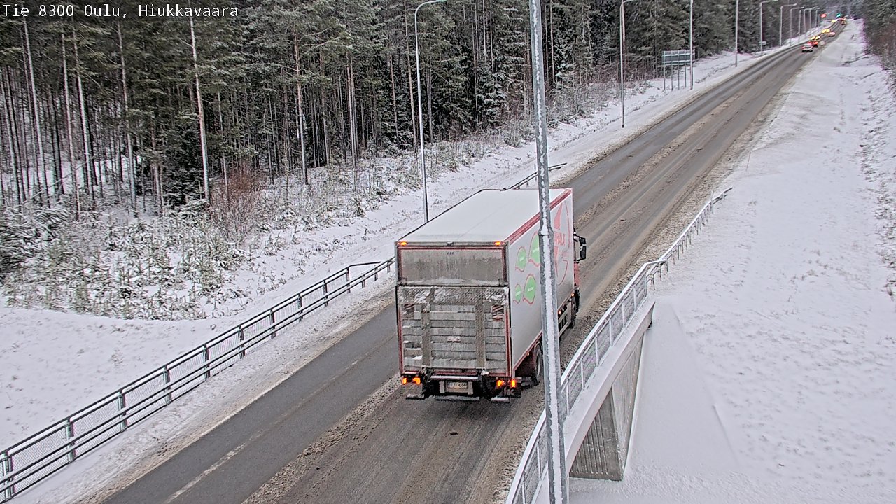 Weather Camera Image väg 8300 Oulu Hiukkavaara, Oulu, Pohjois-Pohjanmaa