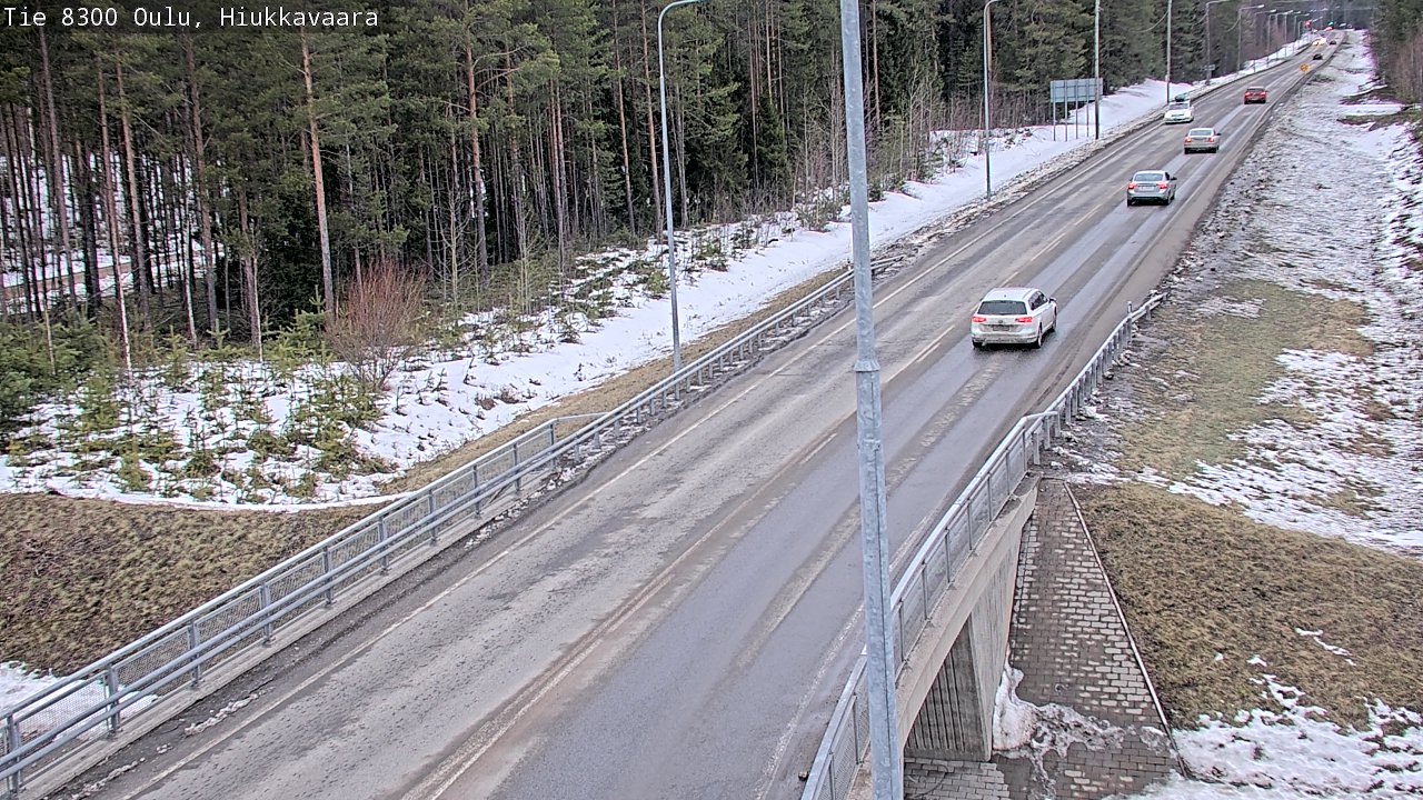 Weather Camera Image väg 8300 Oulu Hiukkavaara, Oulu, Pohjois-Pohjanmaa
