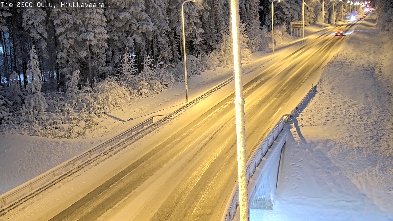 Weather Camera Image road 8300 Oulu Hiukkavaara, Oulu, Pohjois-Pohjanmaa