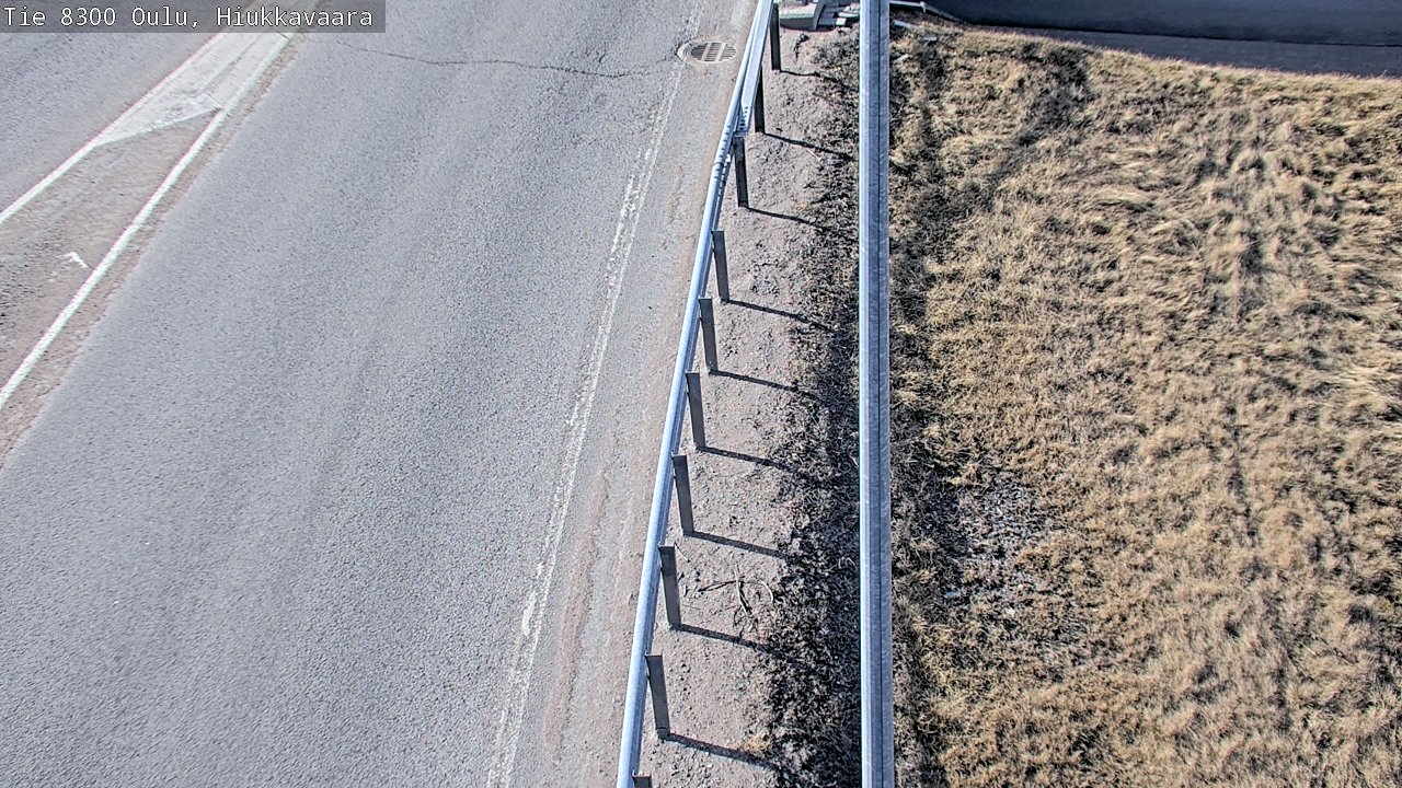 Weather Camera Image väg 8300 Oulu Hiukkavaara, Oulu, Pohjois-Pohjanmaa