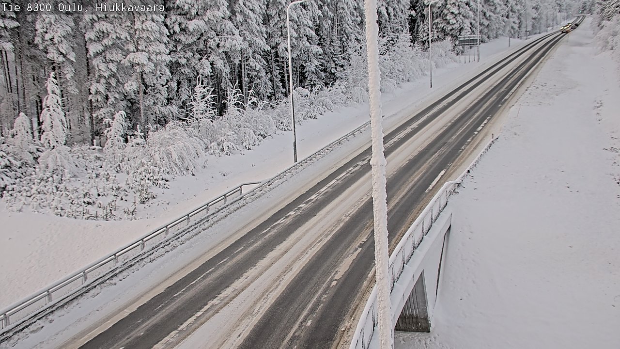 Weather Camera Image väg 8300 Oulu Hiukkavaara, Oulu, Pohjois-Pohjanmaa