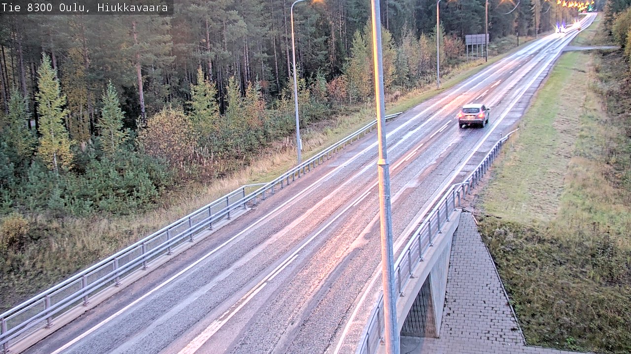 Weather Camera Image road 8300 Oulu Hiukkavaara, Oulu, Pohjois-Pohjanmaa