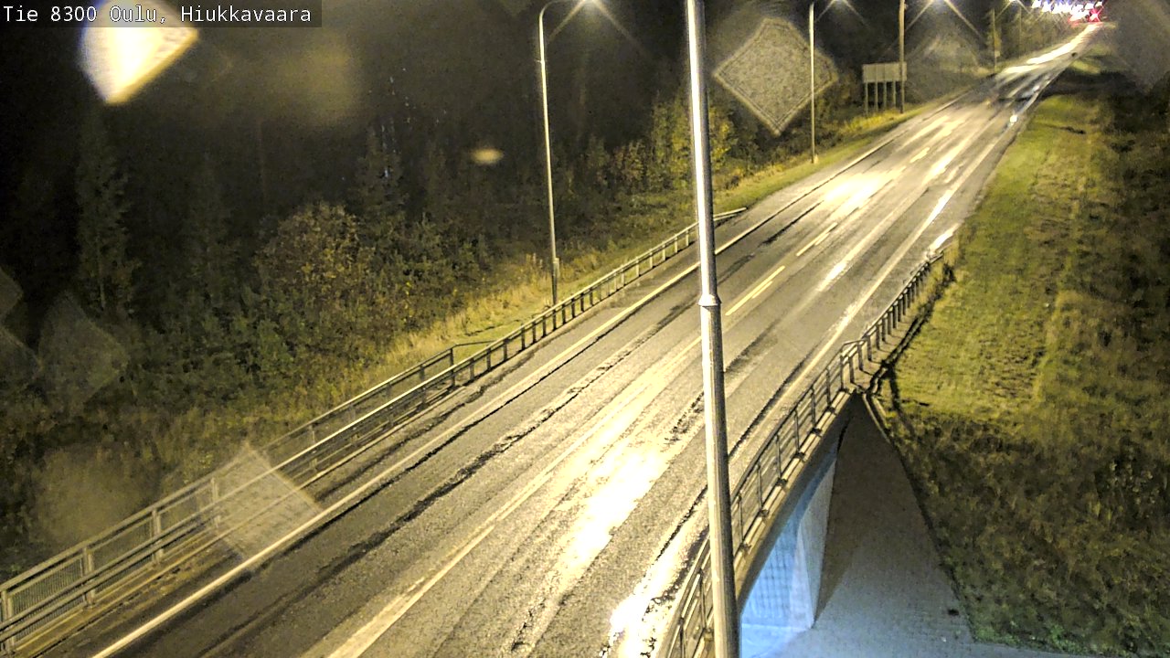 Weather Camera Image road 8300 Oulu Hiukkavaara, Oulu, Pohjois-Pohjanmaa