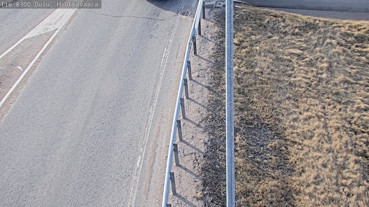 Weather Camera Image väg 8300 Oulu Hiukkavaara, Oulu, Pohjois-Pohjanmaa