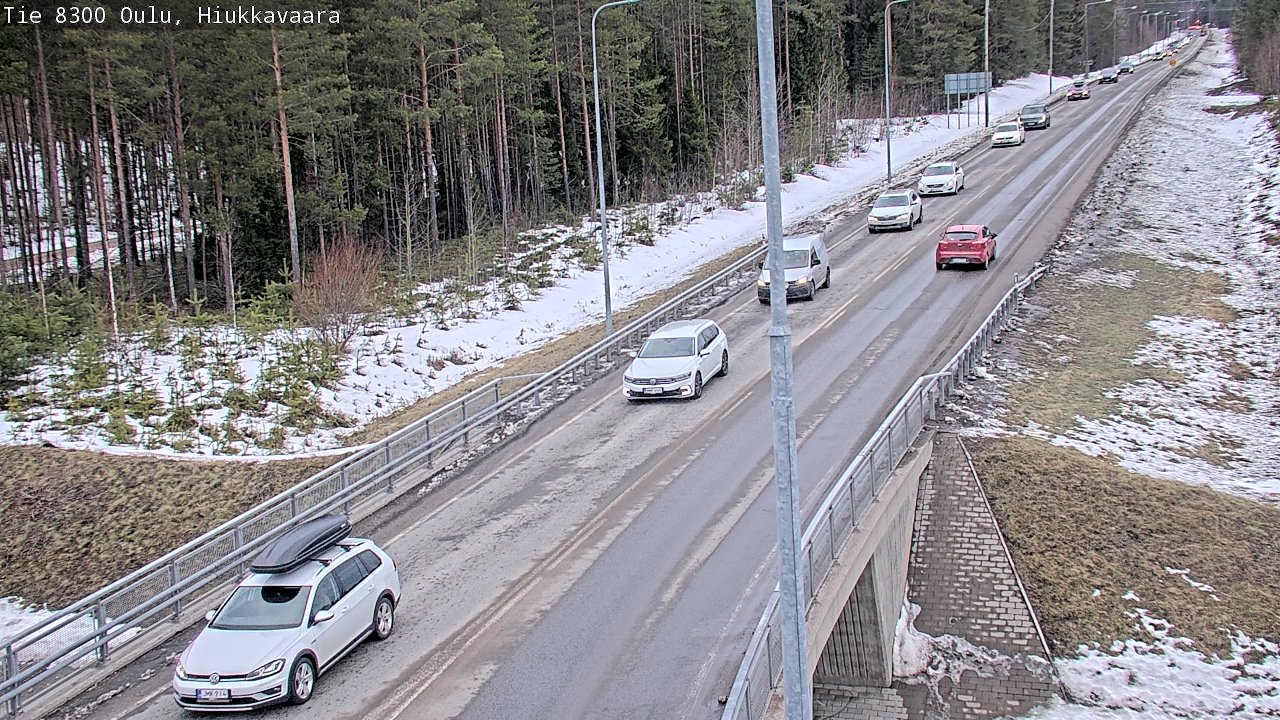Weather Camera Image väg 8300 Oulu Hiukkavaara, Oulu, Pohjois-Pohjanmaa