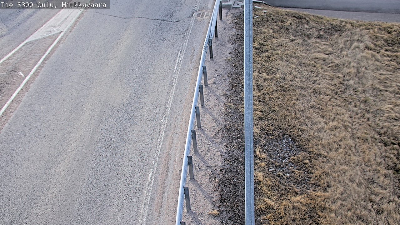 Weather Camera Image väg 8300 Oulu Hiukkavaara, Oulu, Pohjois-Pohjanmaa