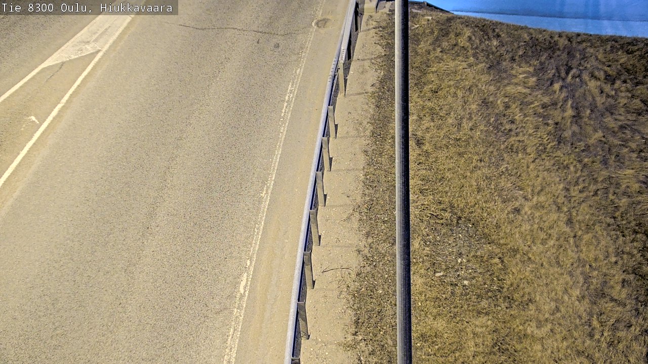 Weather Camera Image väg 8300 Oulu Hiukkavaara, Oulu, Pohjois-Pohjanmaa