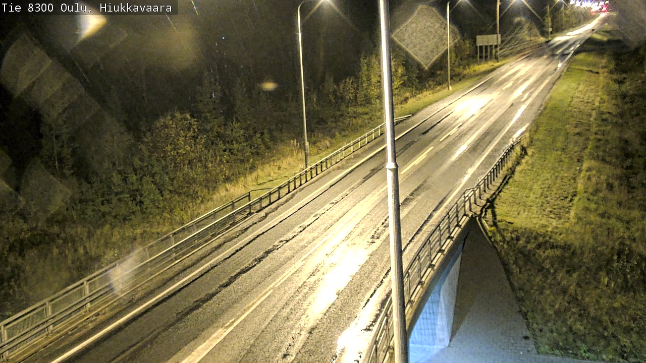 Weather Camera Image road 8300 Oulu Hiukkavaara, Oulu, Pohjois-Pohjanmaa
