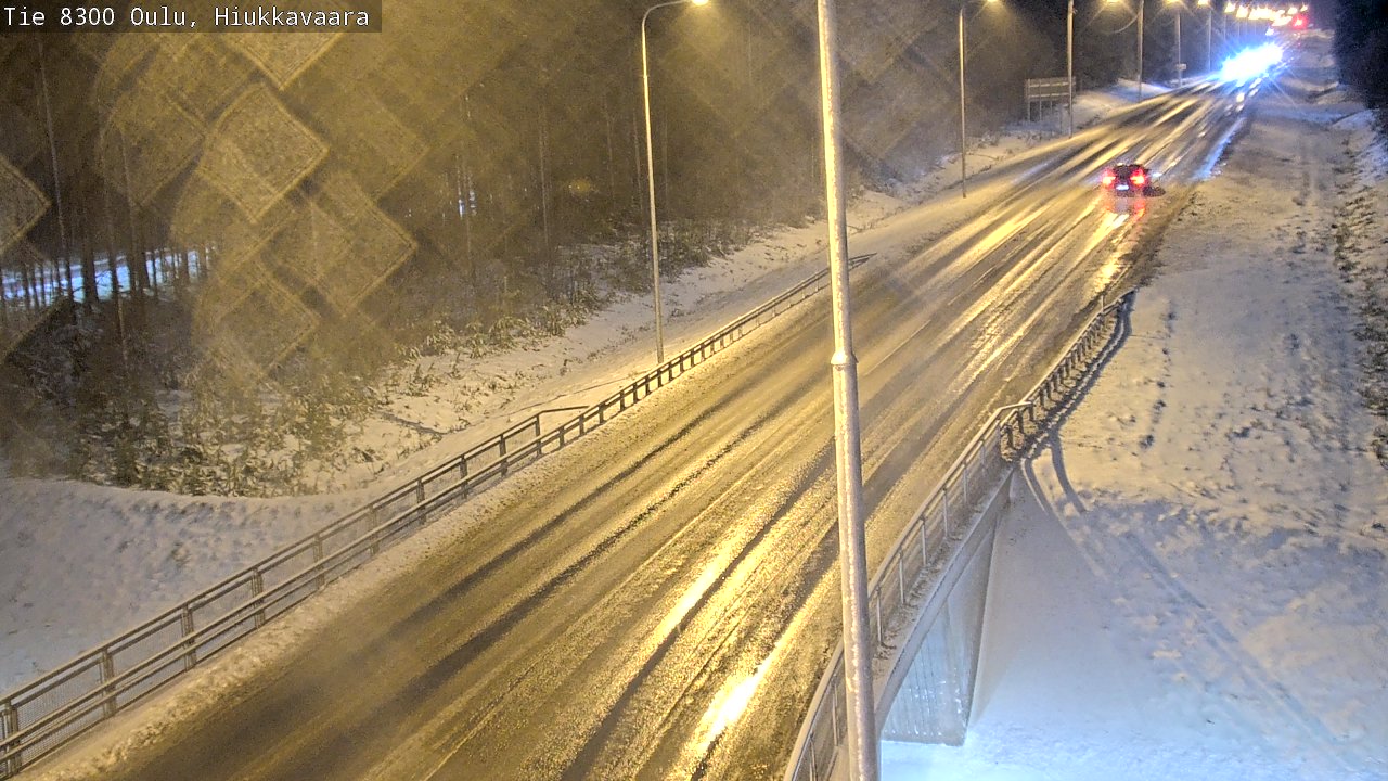 Weather Camera Image väg 8300 Oulu Hiukkavaara, Oulu, Pohjois-Pohjanmaa