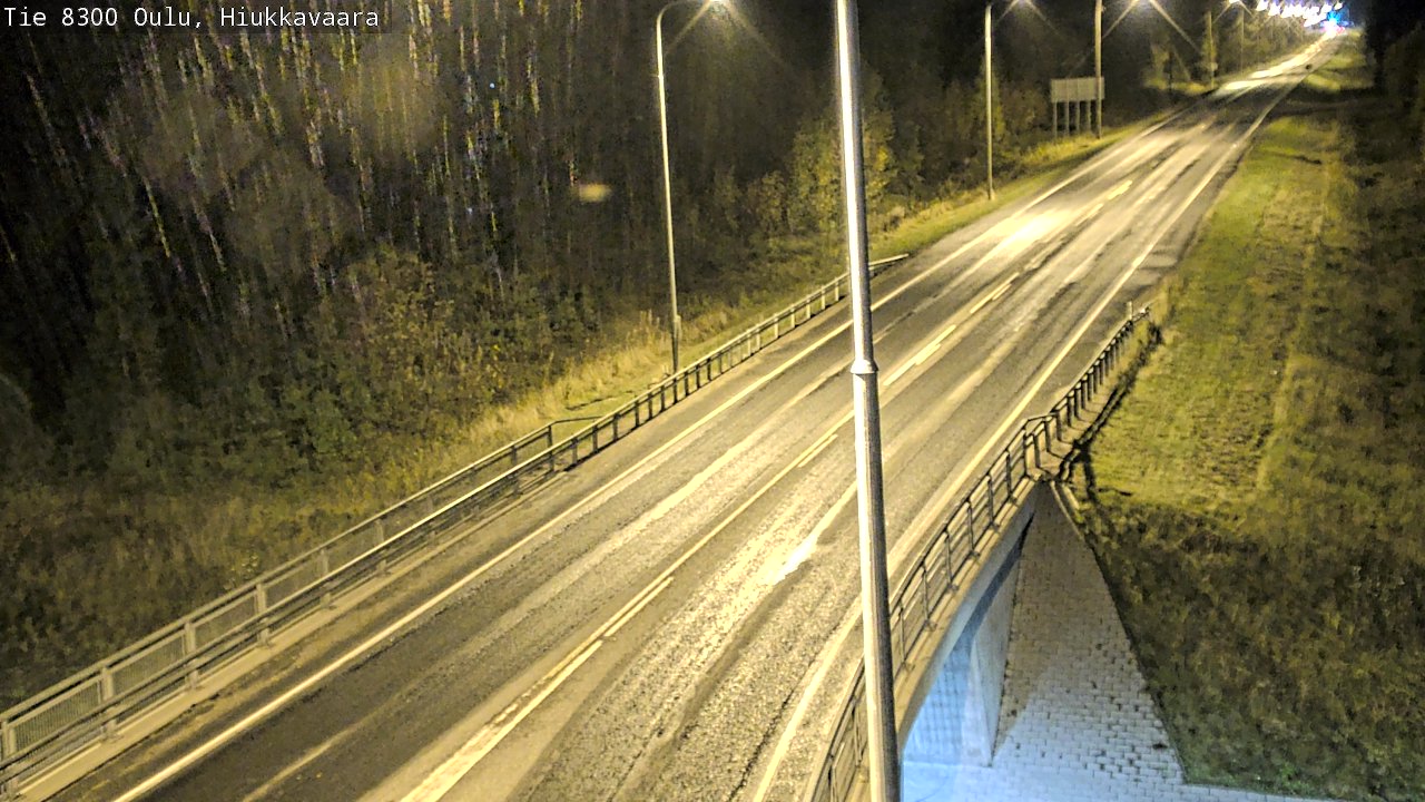 Weather Camera Image road 8300 Oulu Hiukkavaara, Oulu, Pohjois-Pohjanmaa