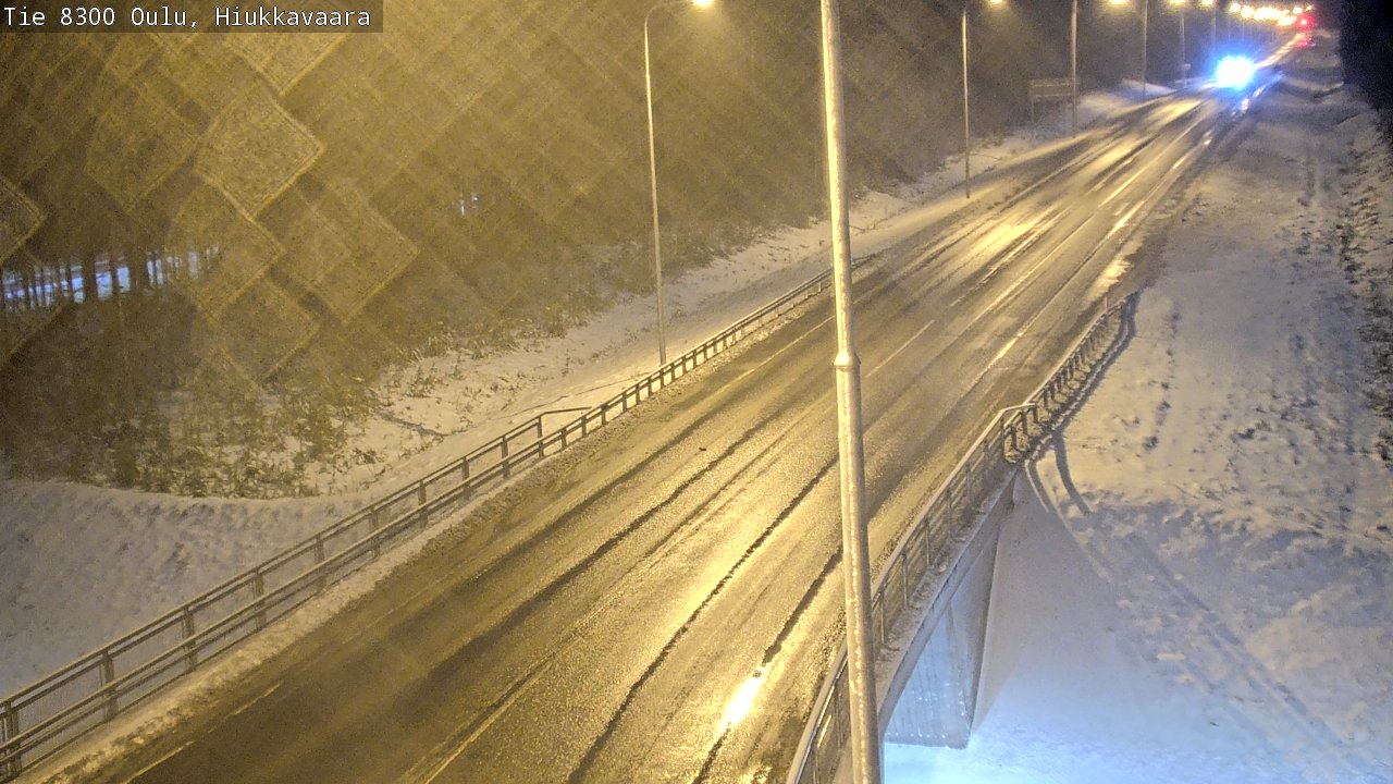 Weather Camera Image väg 8300 Oulu Hiukkavaara, Oulu, Pohjois-Pohjanmaa