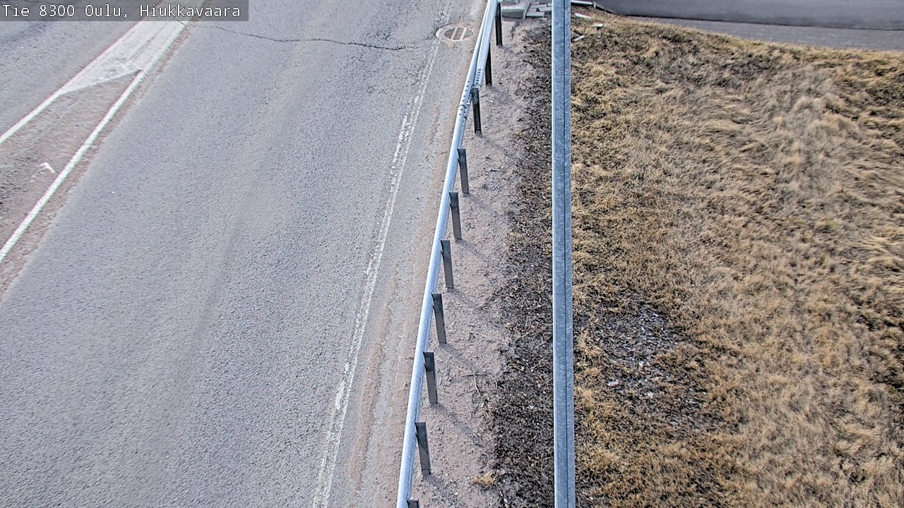 Weather Camera Image väg 8300 Oulu Hiukkavaara, Oulu, Pohjois-Pohjanmaa