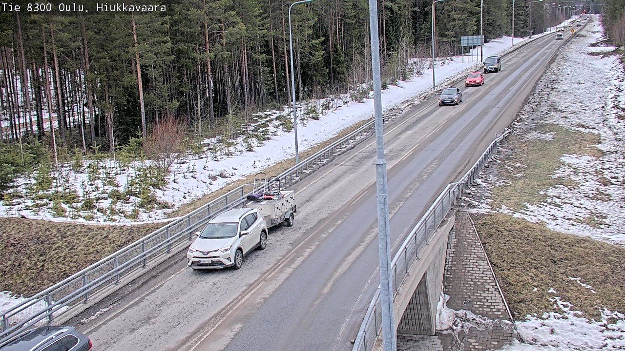 Weather Camera Image väg 8300 Oulu Hiukkavaara, Oulu, Pohjois-Pohjanmaa