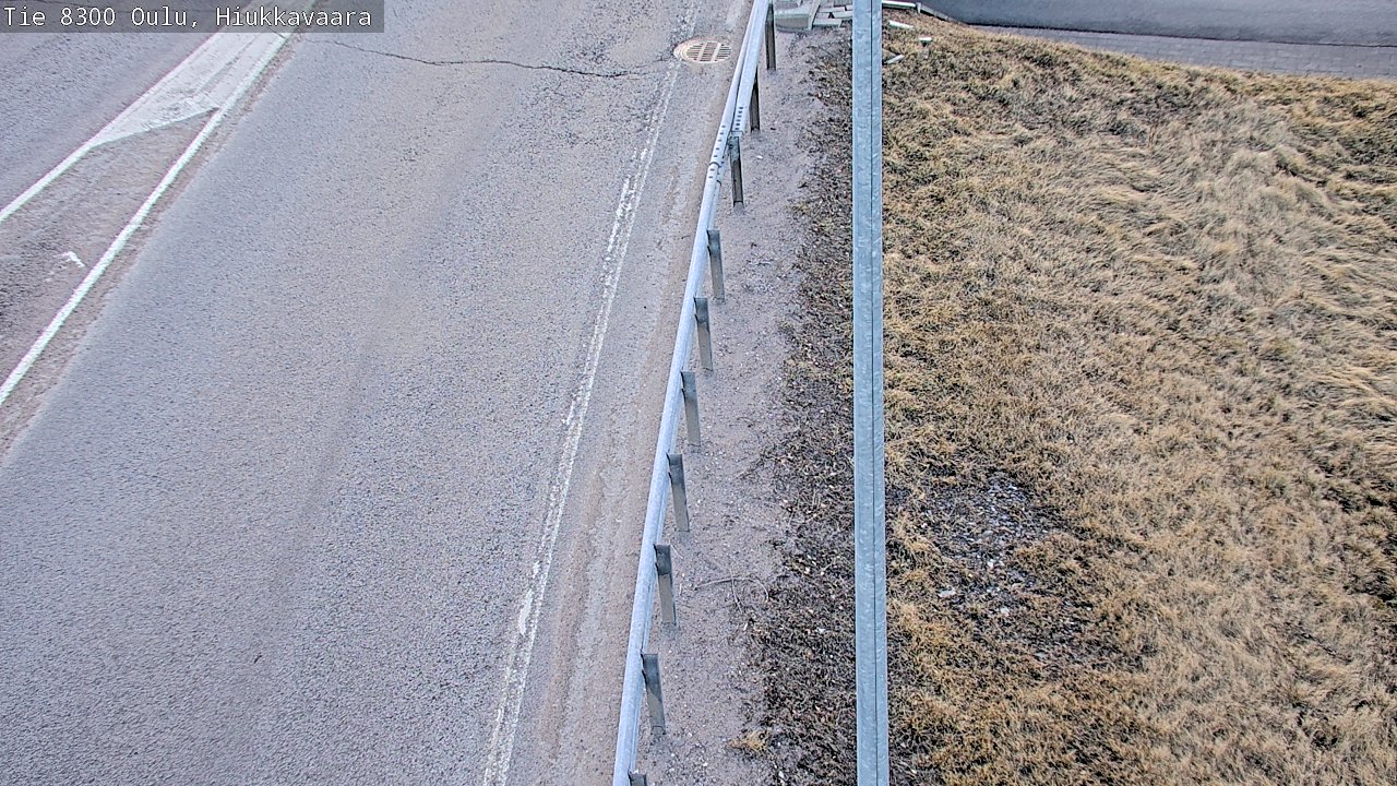 Weather Camera Image väg 8300 Oulu Hiukkavaara, Oulu, Pohjois-Pohjanmaa