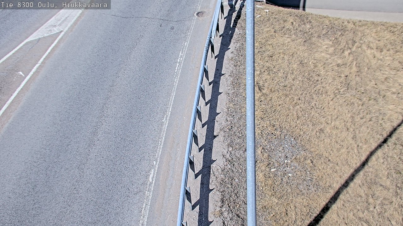 Weather Camera Image väg 8300 Oulu Hiukkavaara, Oulu, Pohjois-Pohjanmaa