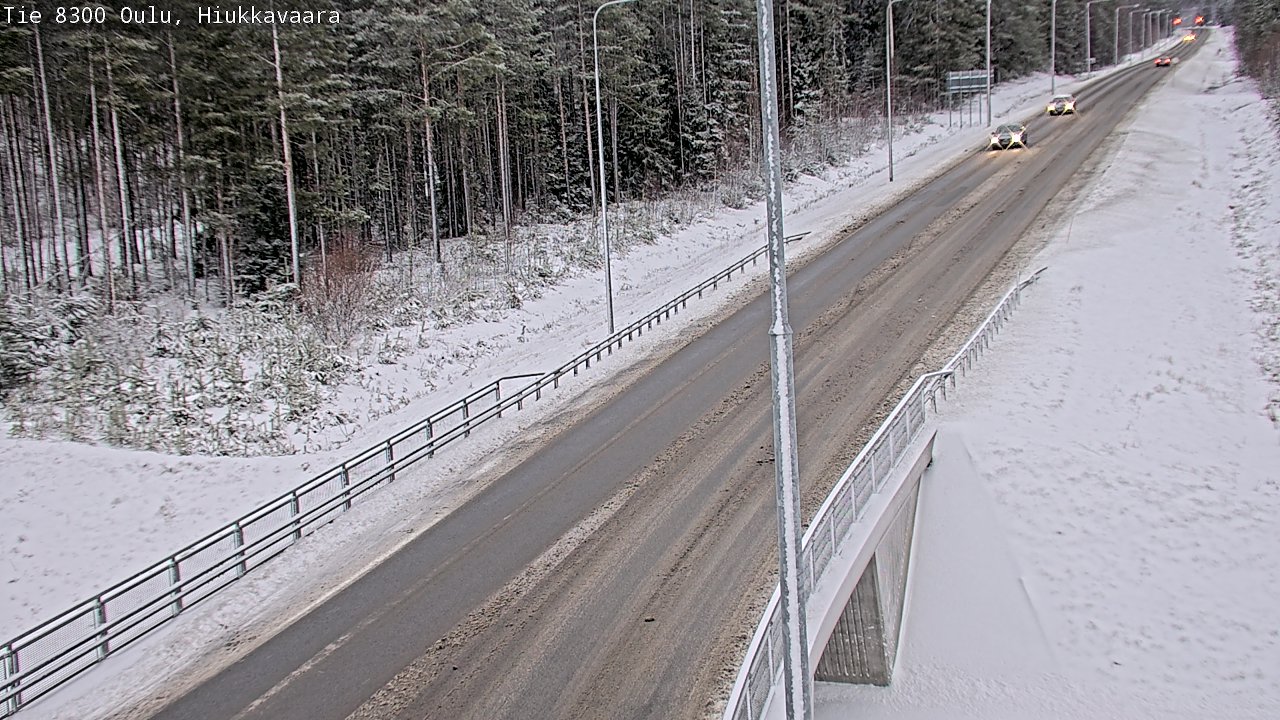 Weather Camera Image väg 8300 Oulu Hiukkavaara, Oulu, Pohjois-Pohjanmaa