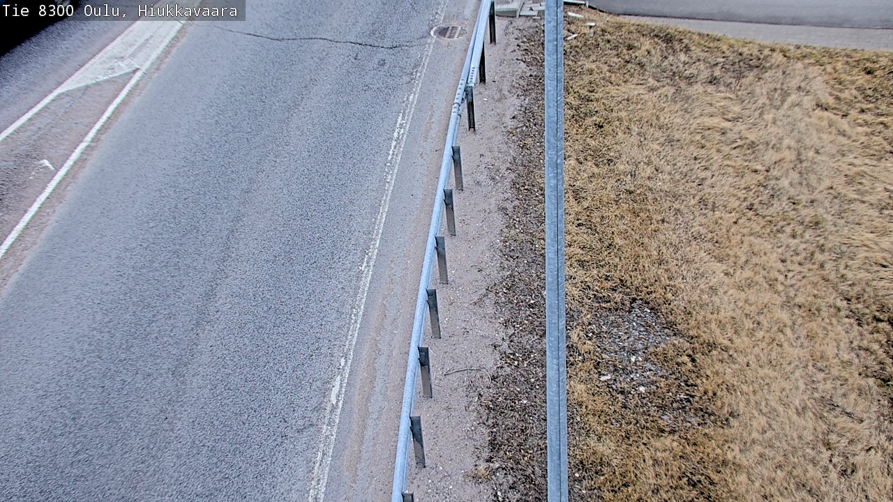Weather Camera Image road 8300 Oulu Hiukkavaara, Oulu, Pohjois-Pohjanmaa