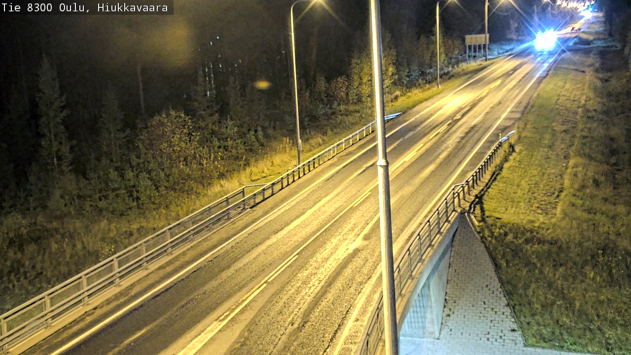 Weather Camera Image road 8300 Oulu Hiukkavaara, Oulu, Pohjois-Pohjanmaa