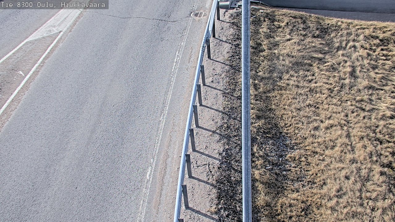 Weather Camera Image väg 8300 Oulu Hiukkavaara, Oulu, Pohjois-Pohjanmaa