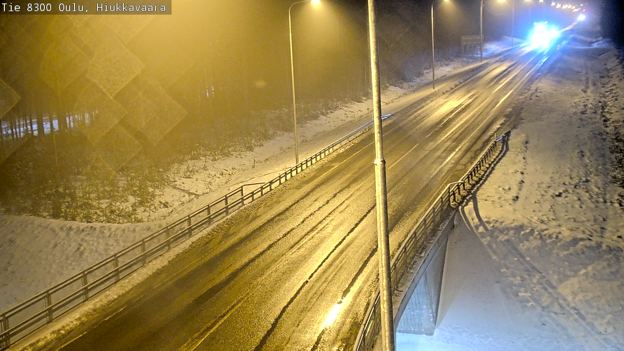 Weather Camera Image väg 8300 Oulu Hiukkavaara, Oulu, Pohjois-Pohjanmaa