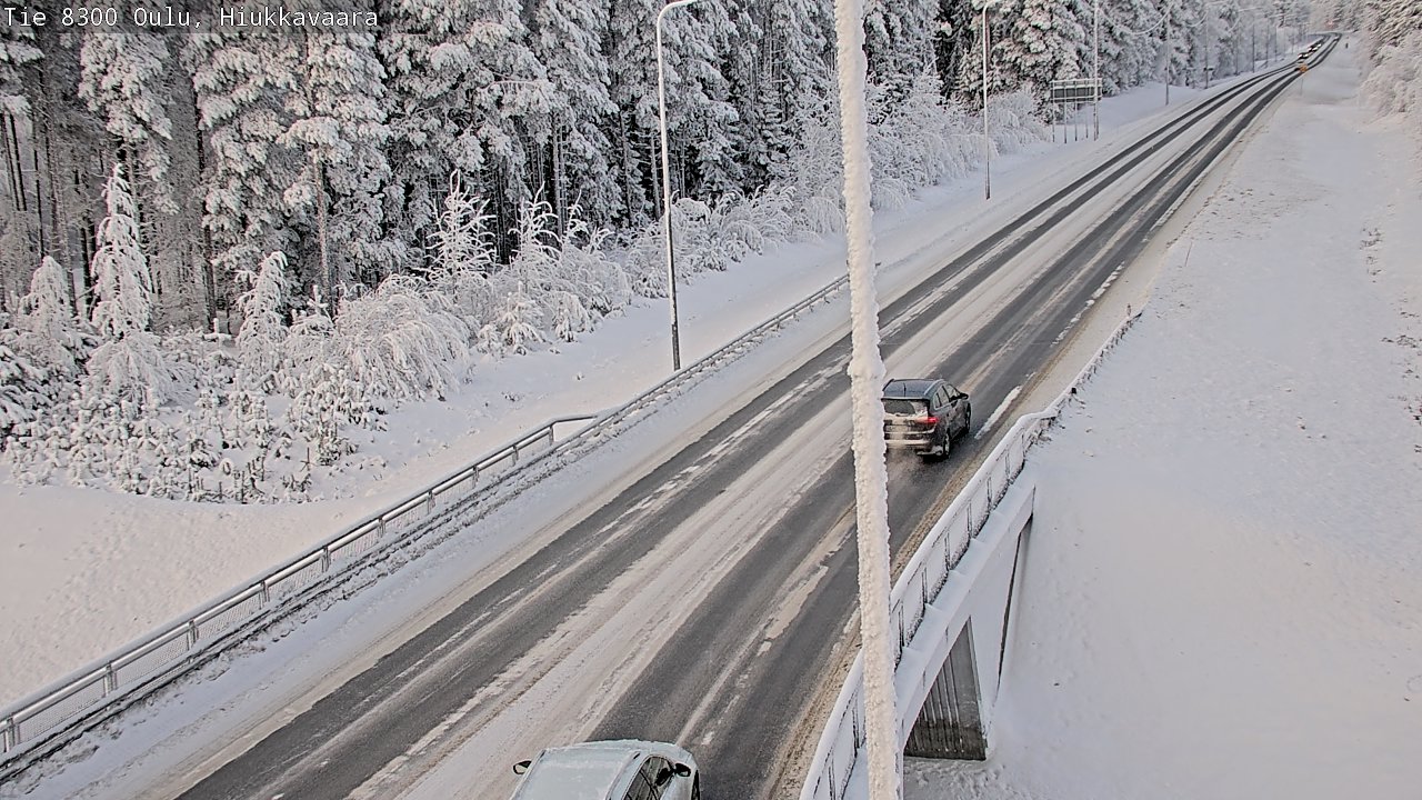 Weather Camera Image väg 8300 Oulu Hiukkavaara, Oulu, Pohjois-Pohjanmaa