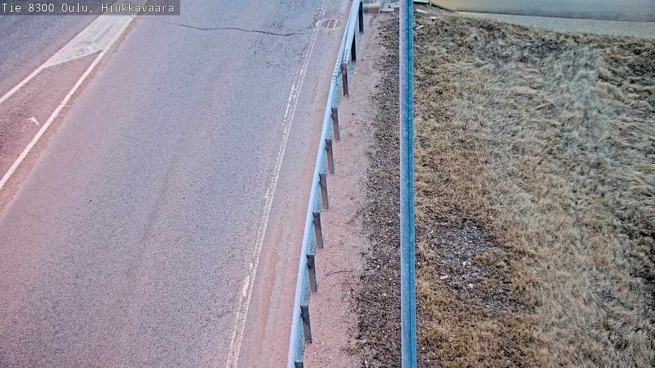Weather Camera Image väg 8300 Oulu Hiukkavaara, Oulu, Pohjois-Pohjanmaa