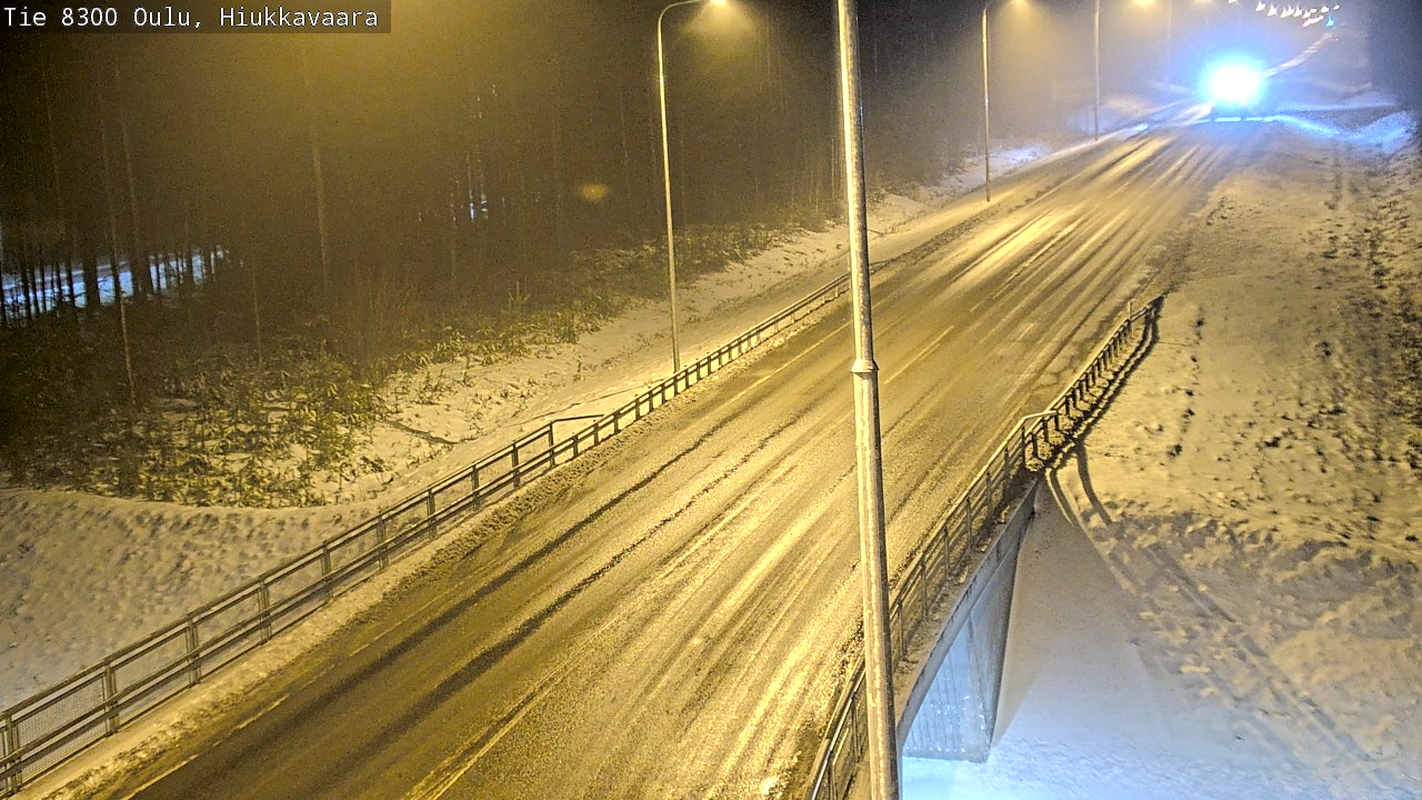 Weather Camera Image väg 8300 Oulu Hiukkavaara, Oulu, Pohjois-Pohjanmaa
