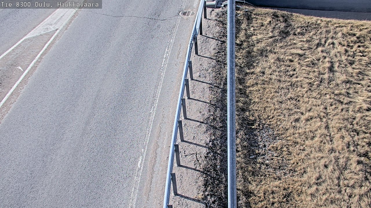 Weather Camera Image väg 8300 Oulu Hiukkavaara, Oulu, Pohjois-Pohjanmaa