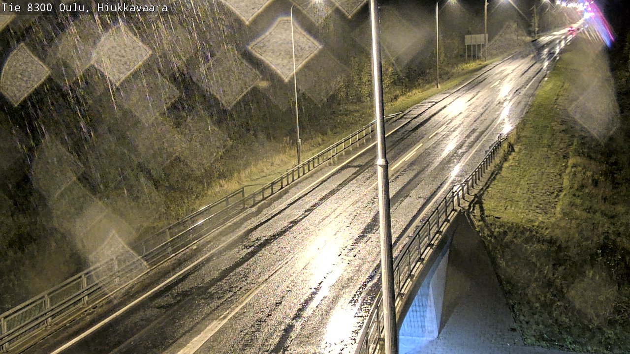Weather Camera Image road 8300 Oulu Hiukkavaara, Oulu, Pohjois-Pohjanmaa