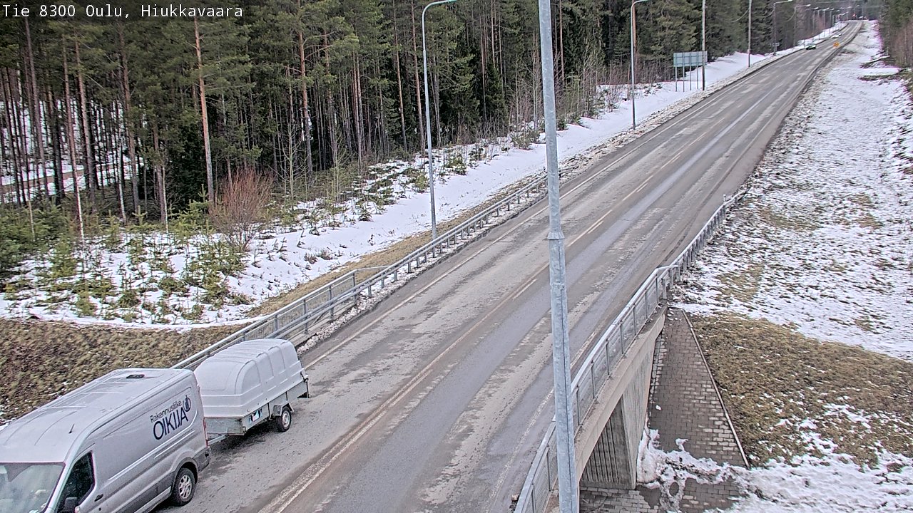 Weather Camera Image road 8300 Oulu Hiukkavaara, Oulu, Pohjois-Pohjanmaa