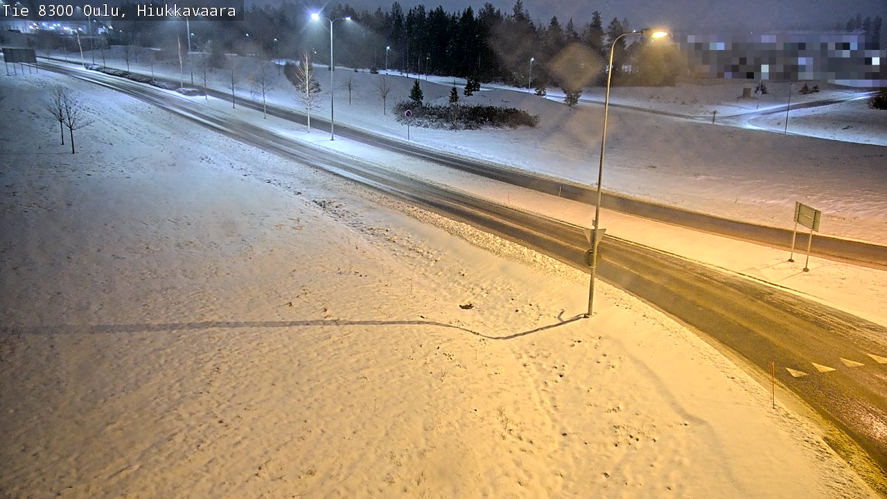 Weather Camera Image väg 8300 Oulu Hiukkavaara, Oulu, Pohjois-Pohjanmaa