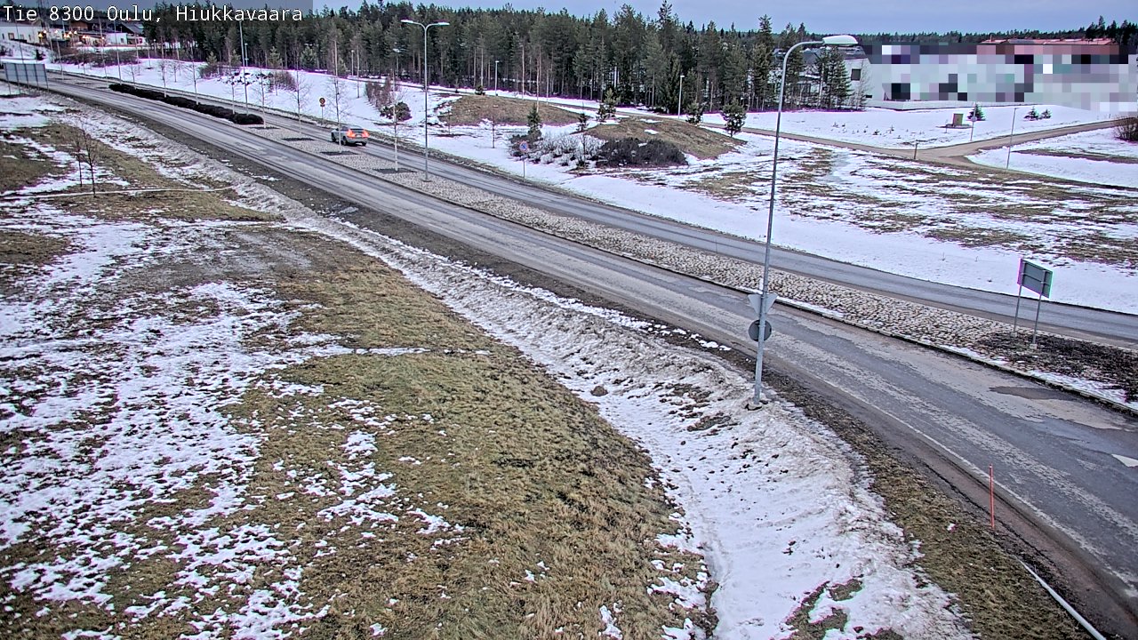 Weather Camera Image väg 8300 Oulu Hiukkavaara, Oulu, Pohjois-Pohjanmaa