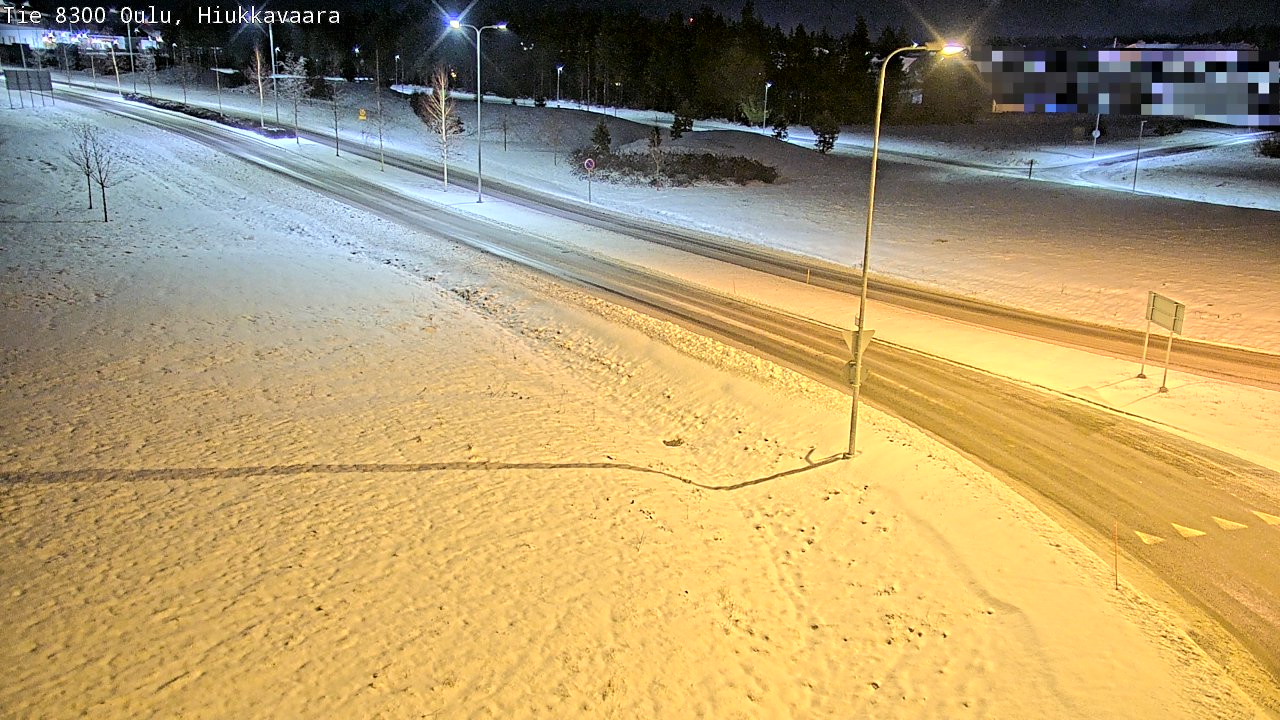 Weather Camera Image väg 8300 Oulu Hiukkavaara, Oulu, Pohjois-Pohjanmaa