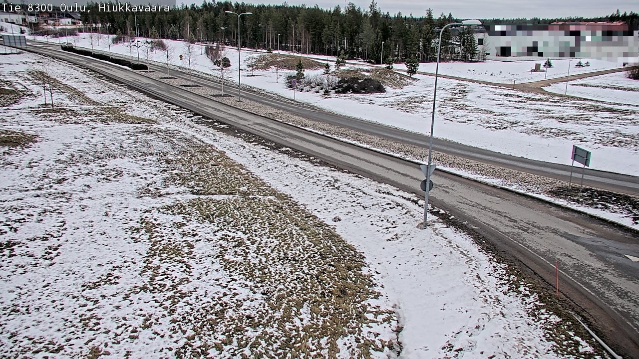 Weather Camera Image väg 8300 Oulu Hiukkavaara, Oulu, Pohjois-Pohjanmaa