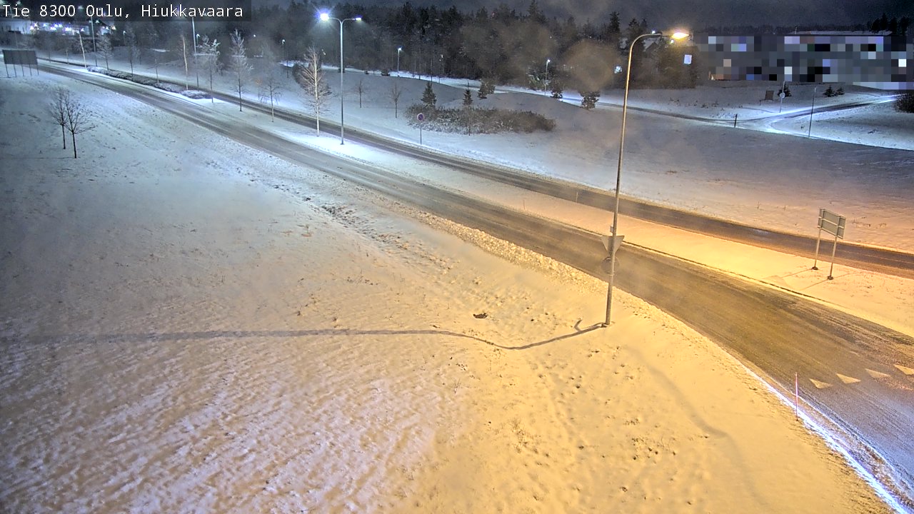 Weather Camera Image väg 8300 Oulu Hiukkavaara, Oulu, Pohjois-Pohjanmaa
