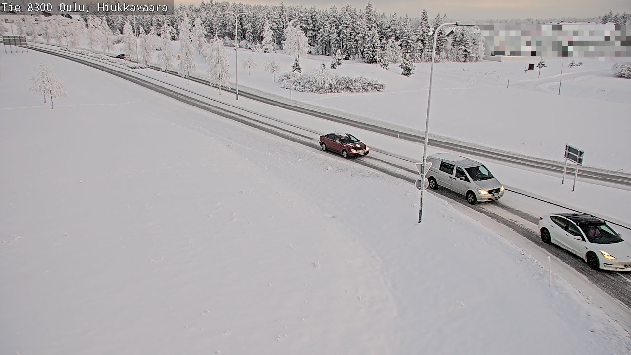 Weather Camera Image road 8300 Oulu Hiukkavaara, Oulu, Pohjois-Pohjanmaa