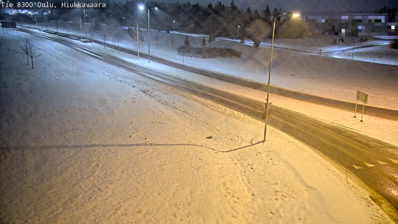 Weather Camera Image väg 8300 Oulu Hiukkavaara, Oulu, Pohjois-Pohjanmaa