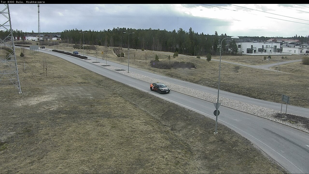 Weather Camera Image road 8300 Oulu Hiukkavaara, Oulu, Pohjois-Pohjanmaa