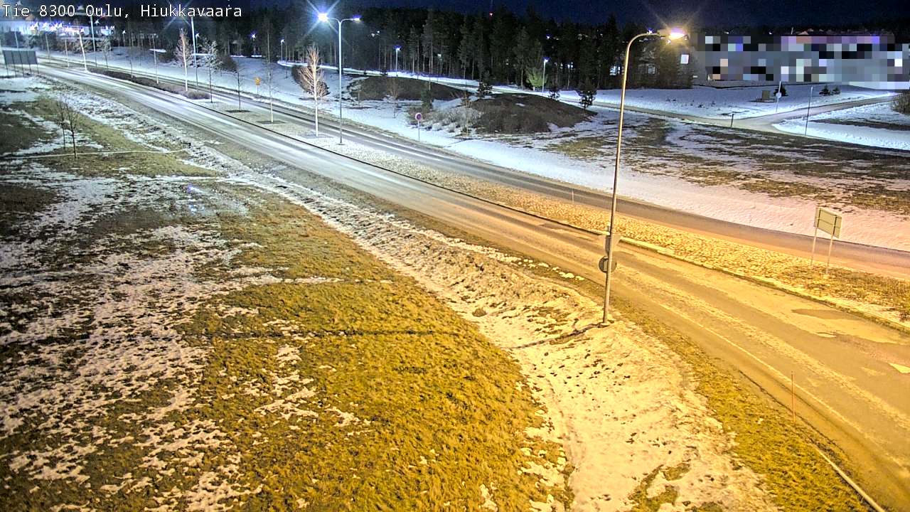 Weather Camera Image väg 8300 Oulu Hiukkavaara, Oulu, Pohjois-Pohjanmaa