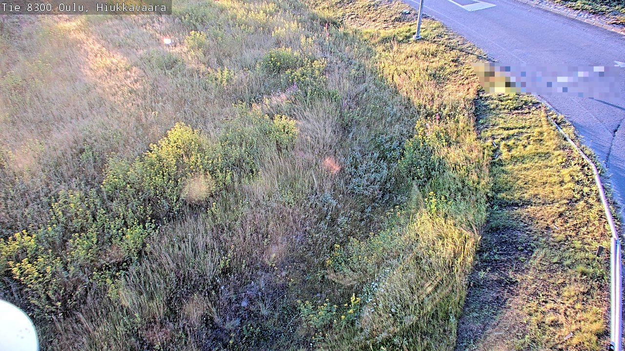 Weather Camera Image road 8300 Oulu Hiukkavaara, Oulu, Pohjois-Pohjanmaa