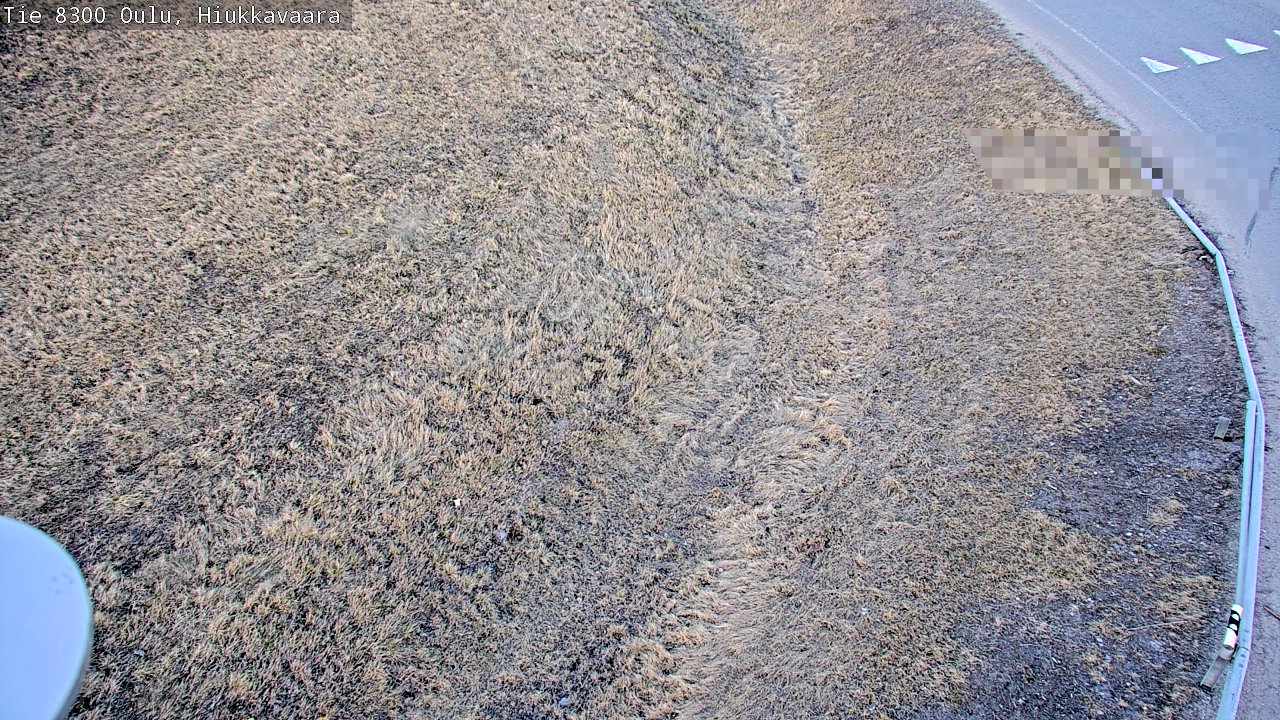 Weather Camera Image väg 8300 Oulu Hiukkavaara, Oulu, Pohjois-Pohjanmaa